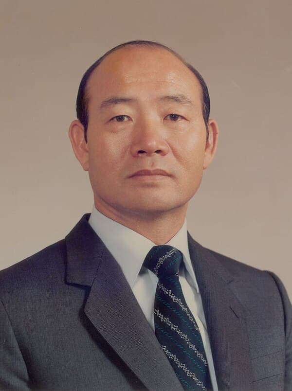 全斗焕1980年总统官方肖像,韩国第五任总统,身着正装